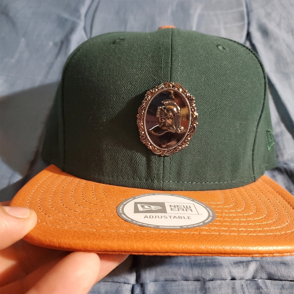Black scale new era adjustable hat